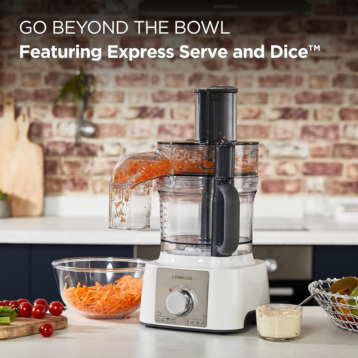 Kenwood FDP65.860WH food processor with 9 attachments. Express Serve and Dice