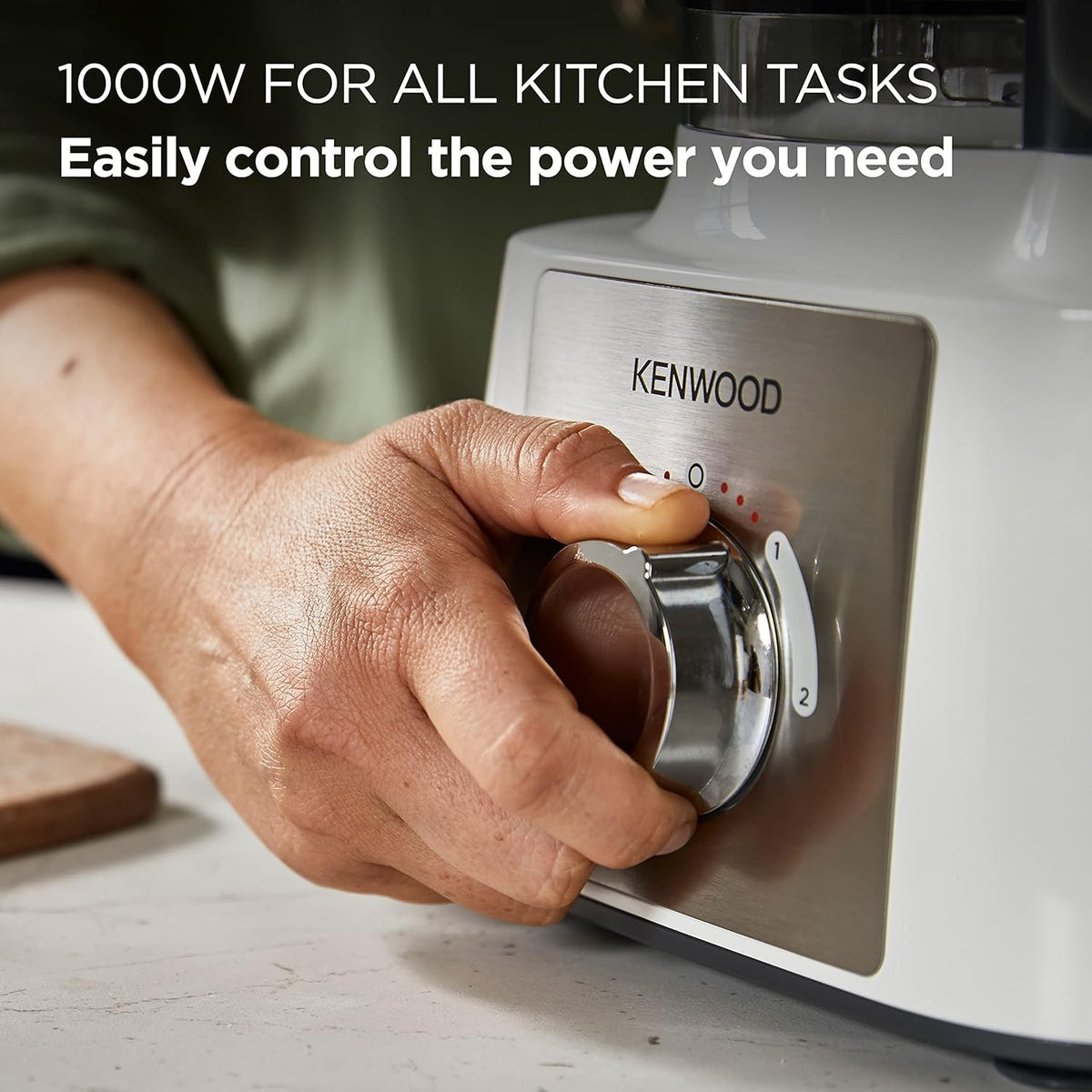 Kenwood FDP65.860WH food processor with 9 attachments. Express Serve and Dice