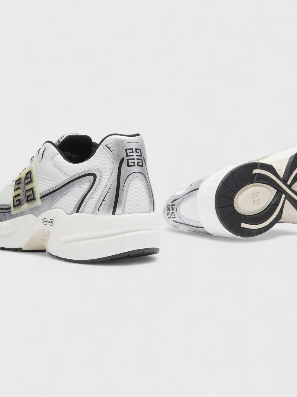 NFNTY-52 Runners White Silver Sneakers
