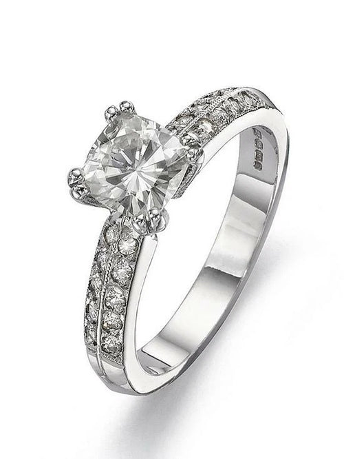 18ct White Gold Cushion-Cut Moissanite Ring – UK Size H